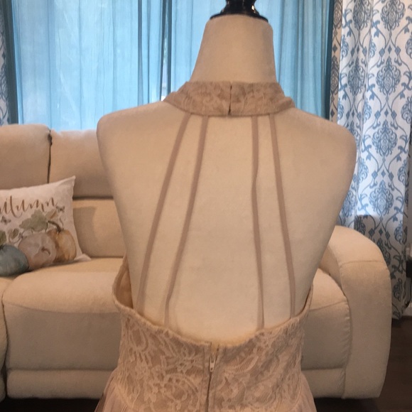 ๐บNWT Halter Homecoming/Prom Dress ๐บ - Picture 3 of 7
